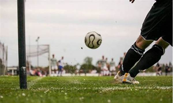Akhir Gerakan Kaki Yang Benar Setelah Mengumpan Atau Menendang Bola Dengan Kaki Bagian Luar Adalah