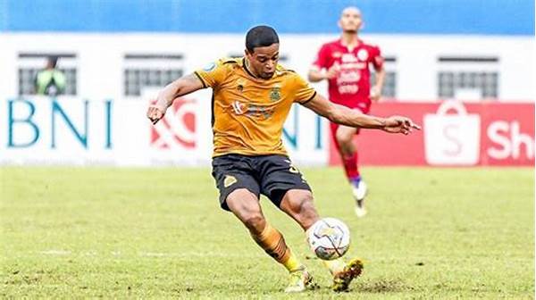 Alex Martins Menghilang Dari Puncak! Striker Dewa United Ini Wajib Gacor Lagi Pekan Ini!